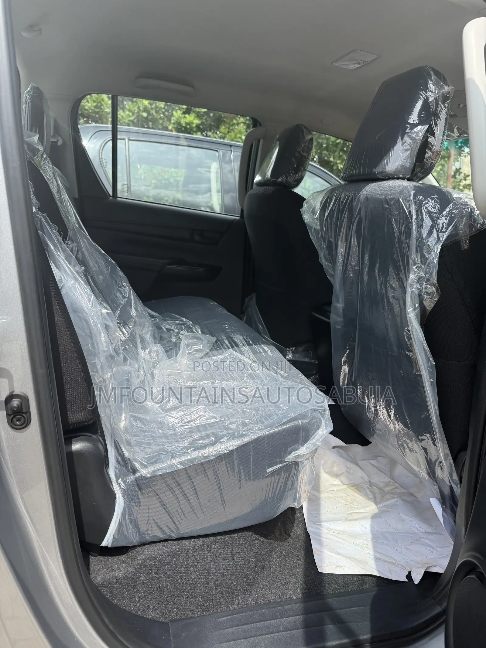 Toyota Hilux 2025 Gray
