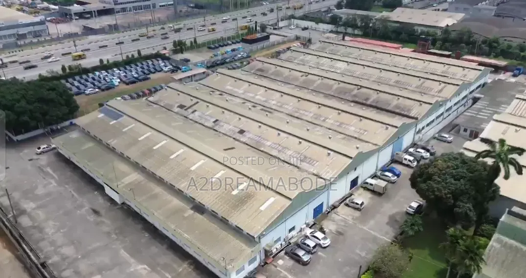 Massive Groups of Warehouses