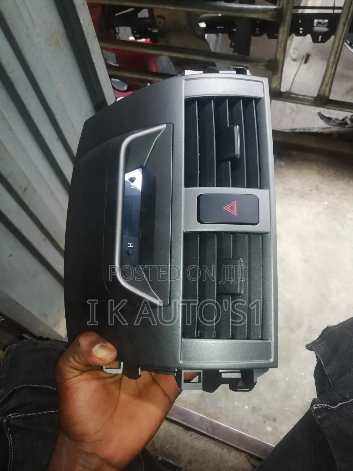 Complete AC Vent for Corolla 2008 to 2012