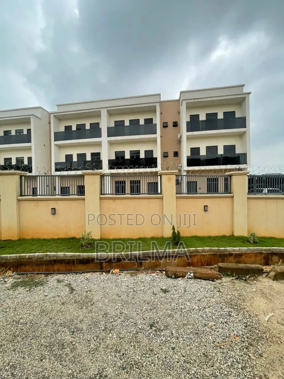 4bdrm Duplex in Katampe Extension for sale