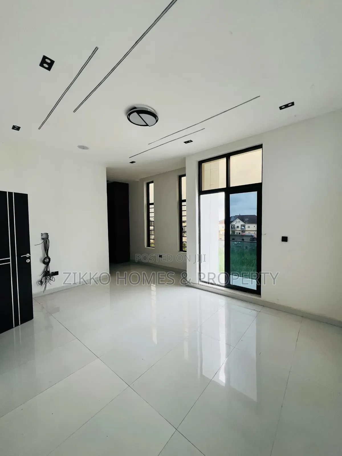 5bdrm Duplex in Ajah, Sangotedo for sale