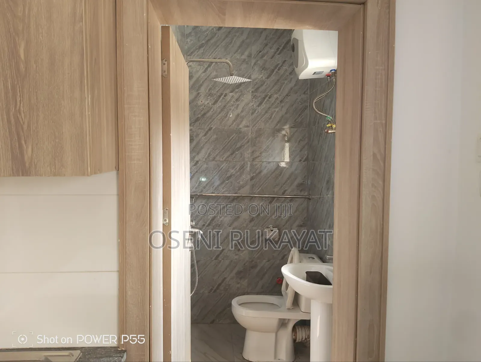 Furnished 1bdrm Block of Flats in Garki 2 for rent