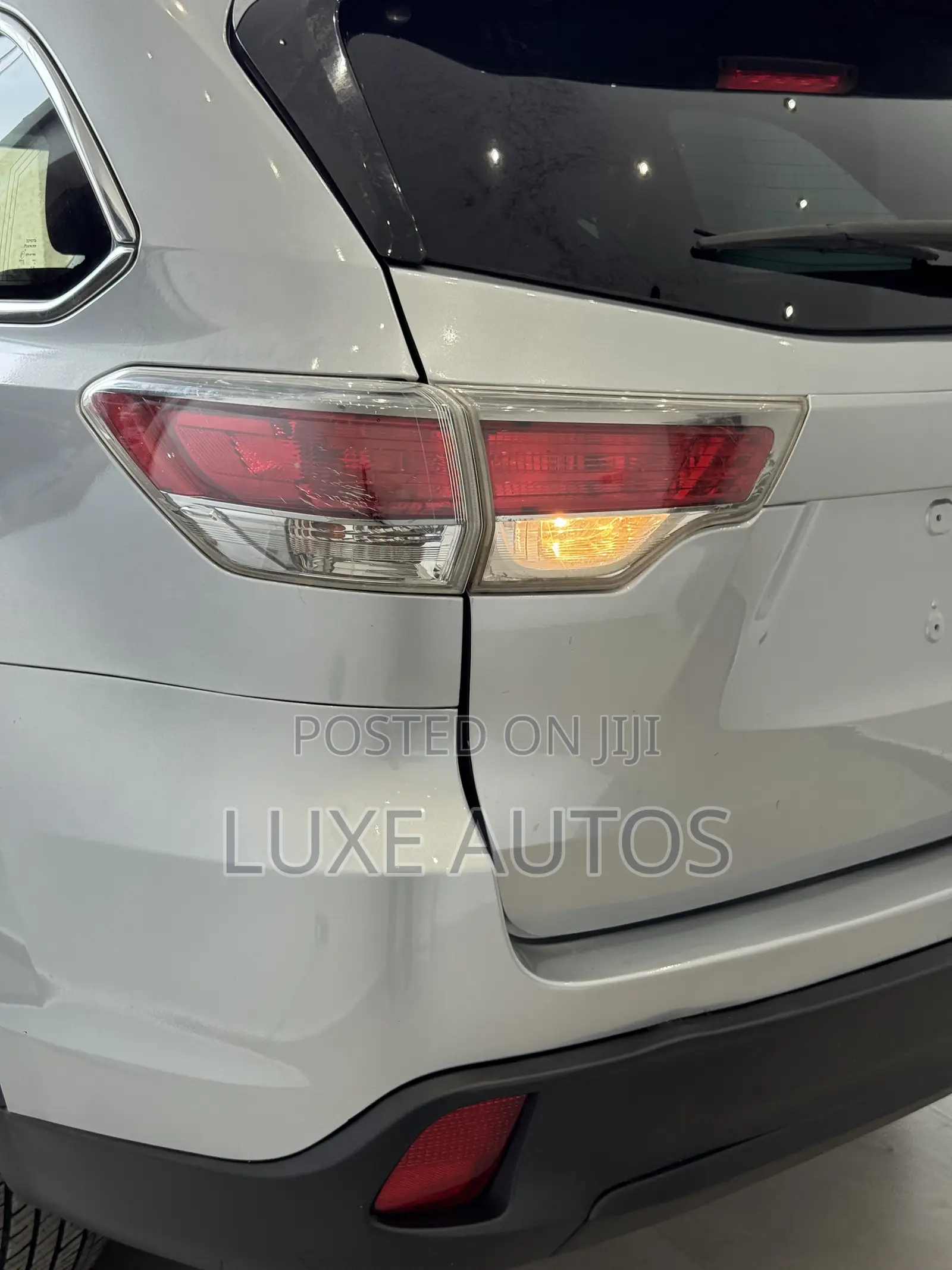 Toyota Highlander XLE 4dr SUV AWD (3.5L 6cyl 6A) 2015 Gray