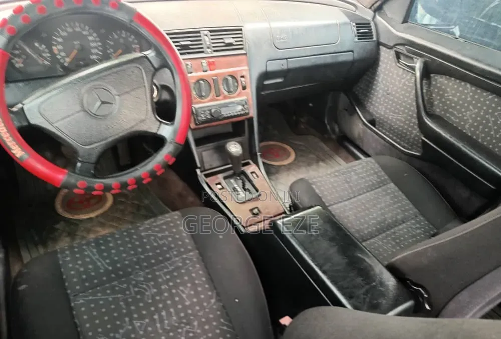 Mercedes-Benz C220 2002 Blue