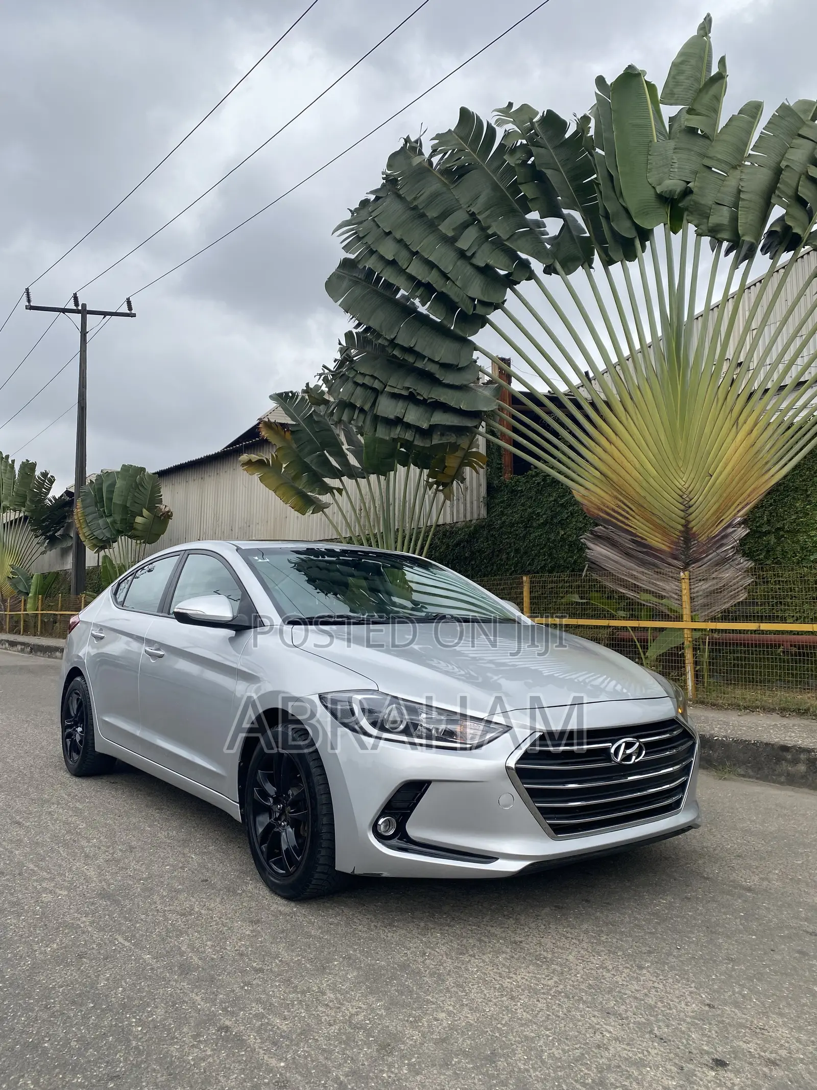 Hyundai Elantra 2018 Silver
