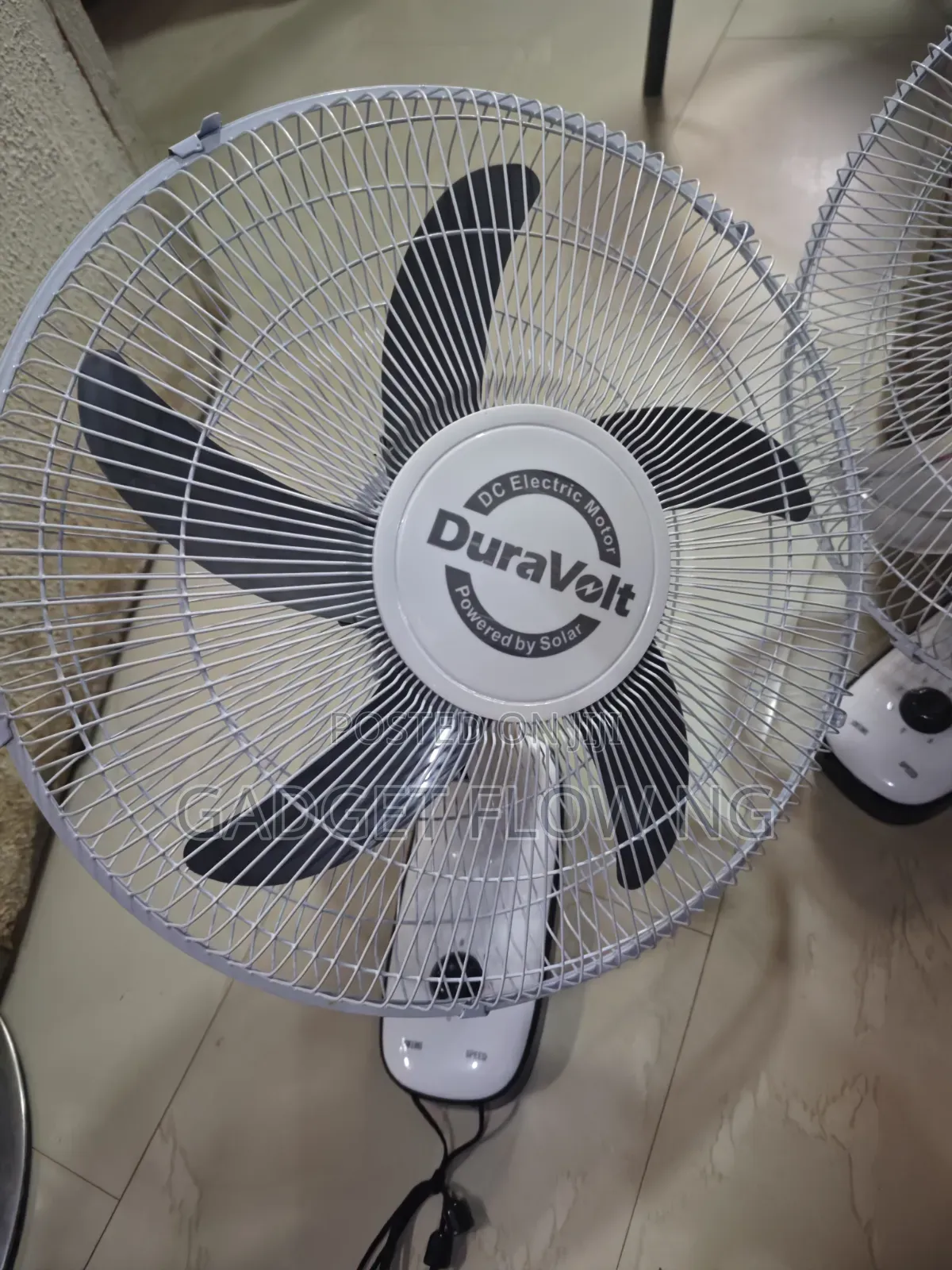 Duravolt 16" AC DC Fan (Used)