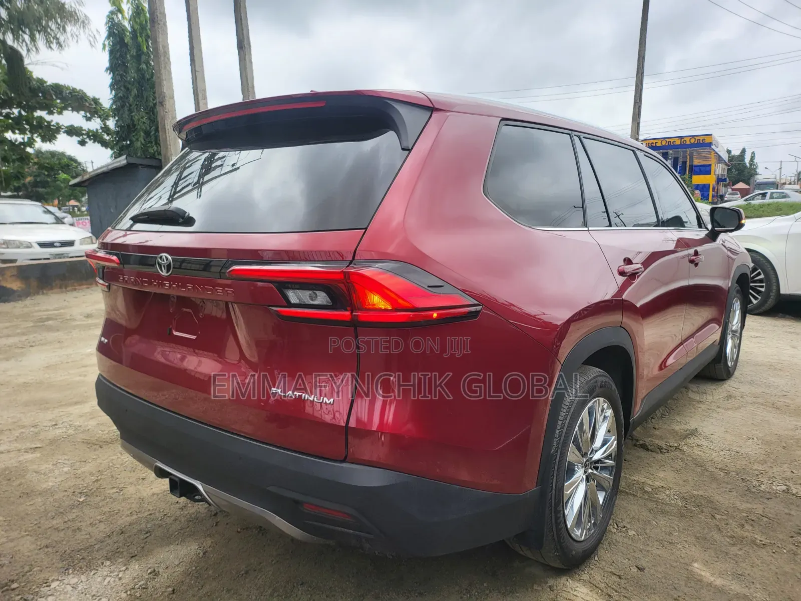 Toyota Highlander 2024 Red