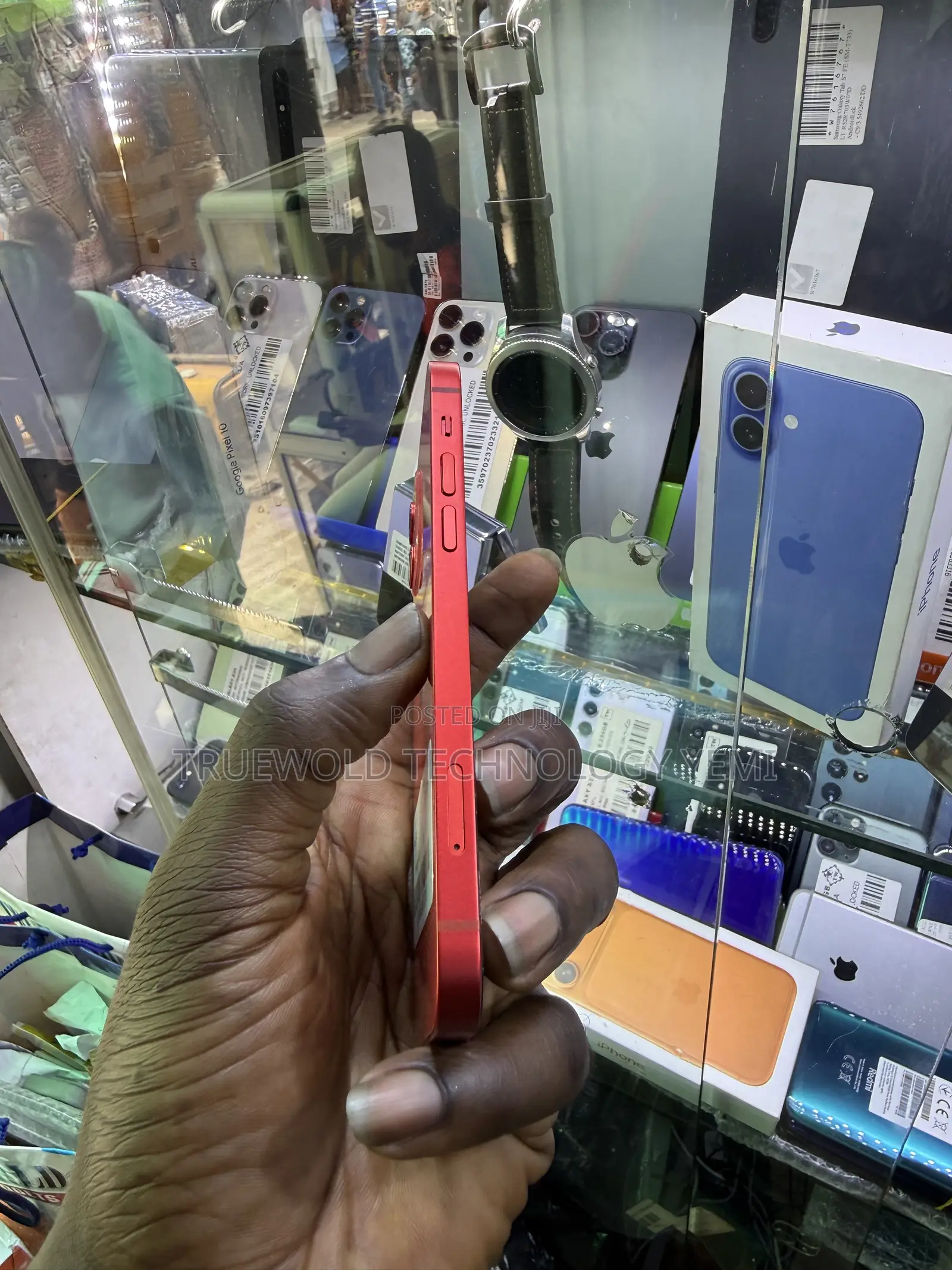 Apple iPhone 12 64 GB Red