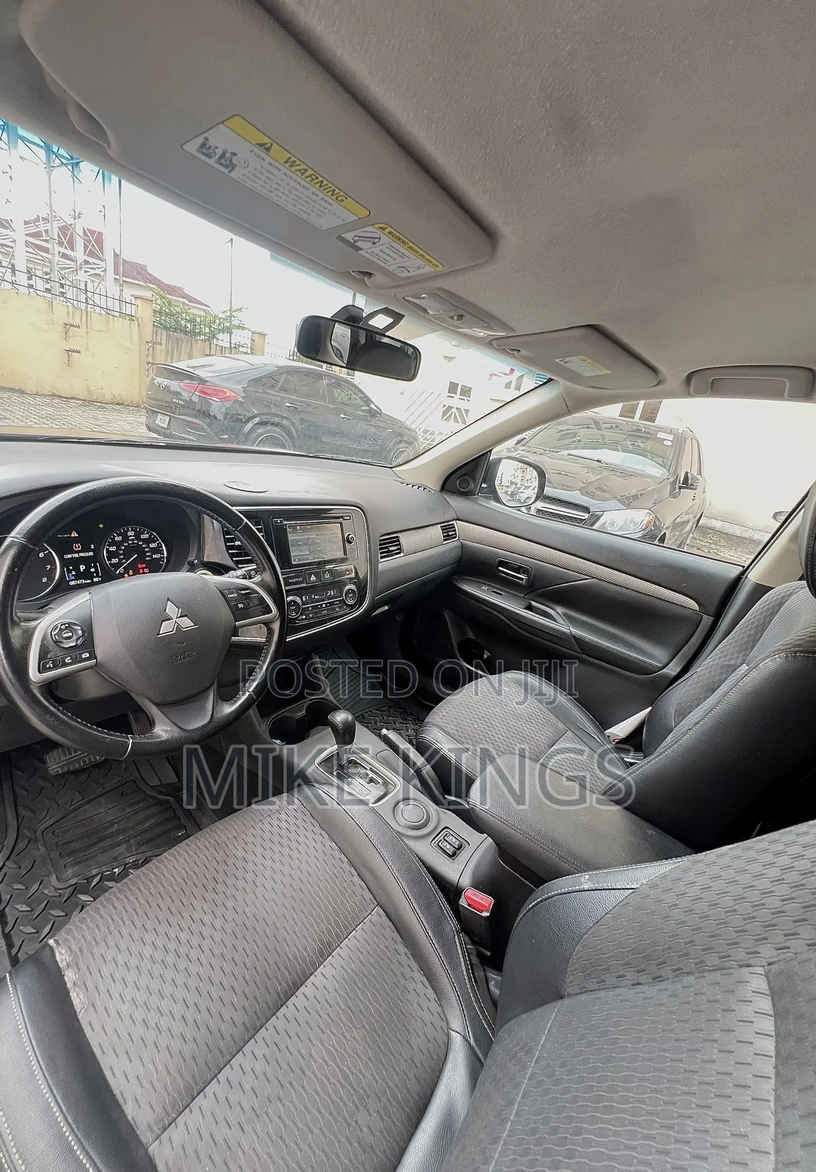Mitsubishi Outlander 2015 Black