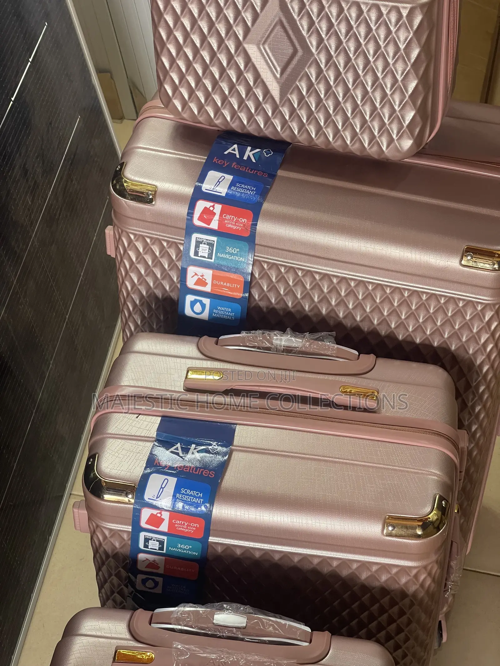 4-in-1 Gold Luggage Set