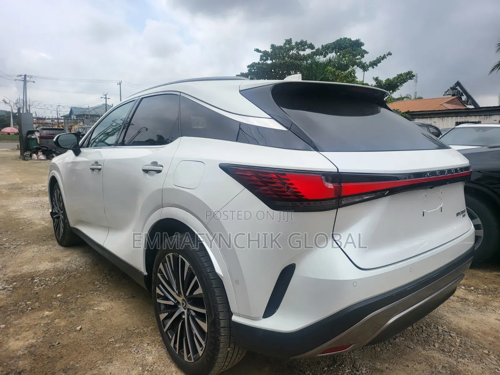 Lexus RX 2024 White