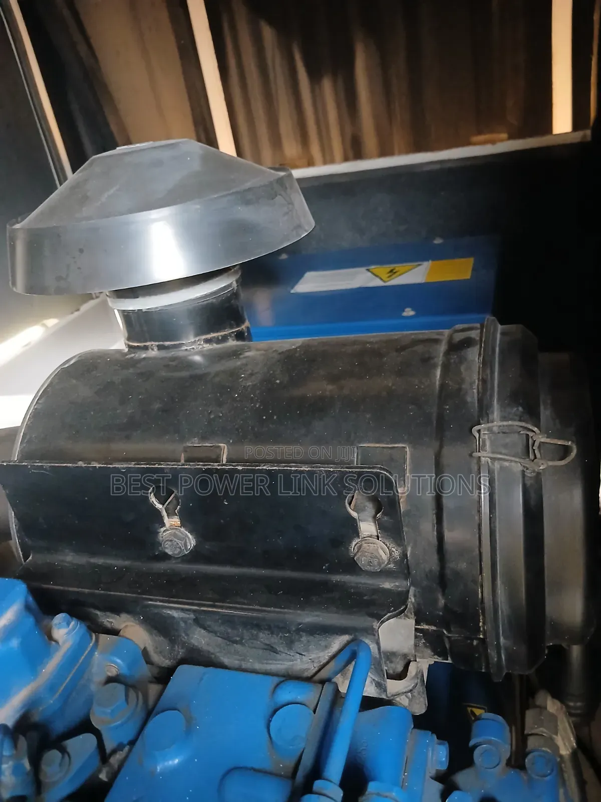 165kva UK Perkins Generator Soundproof for Sale Near You