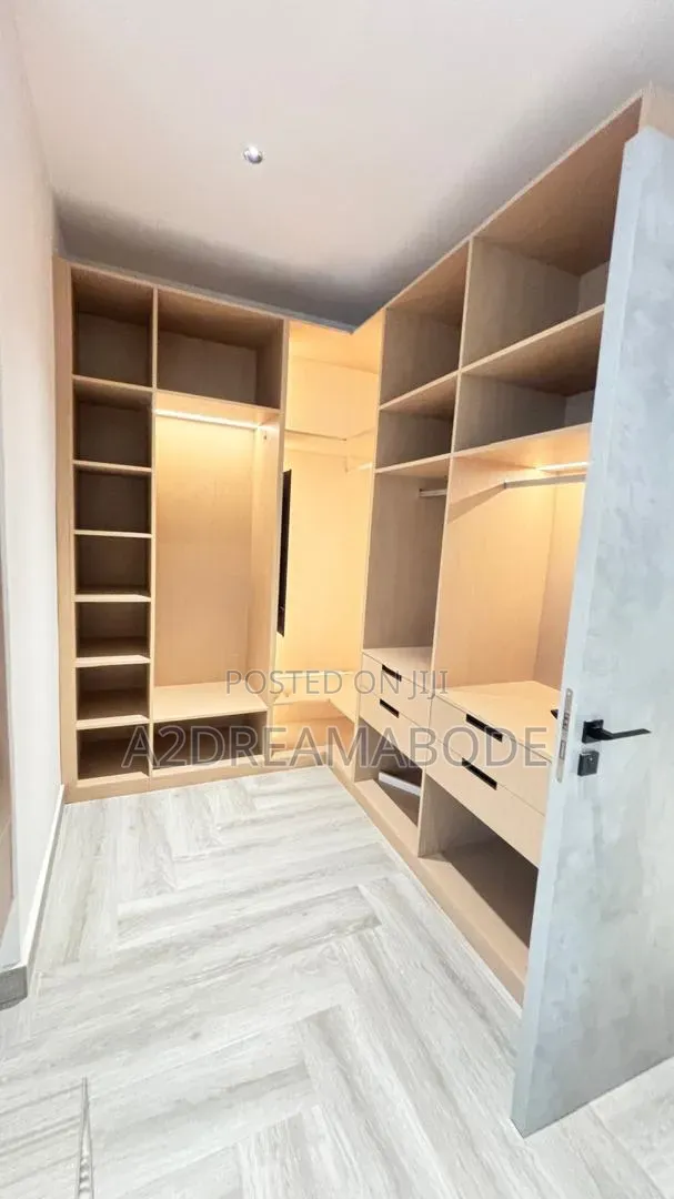 4bdrm Maisonette in Ikoyi, Gerard Road for sale