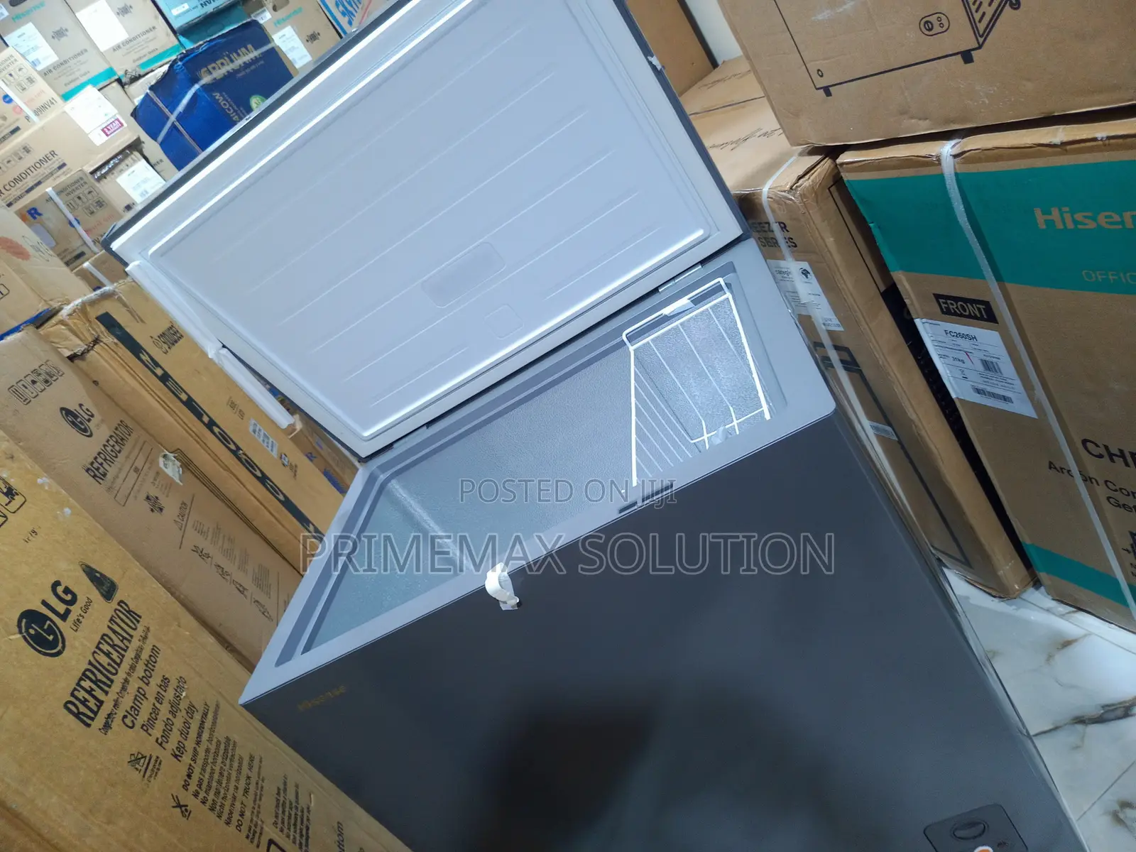 Hisense 270SH: The Perfect Balance of Capacity Compact Design