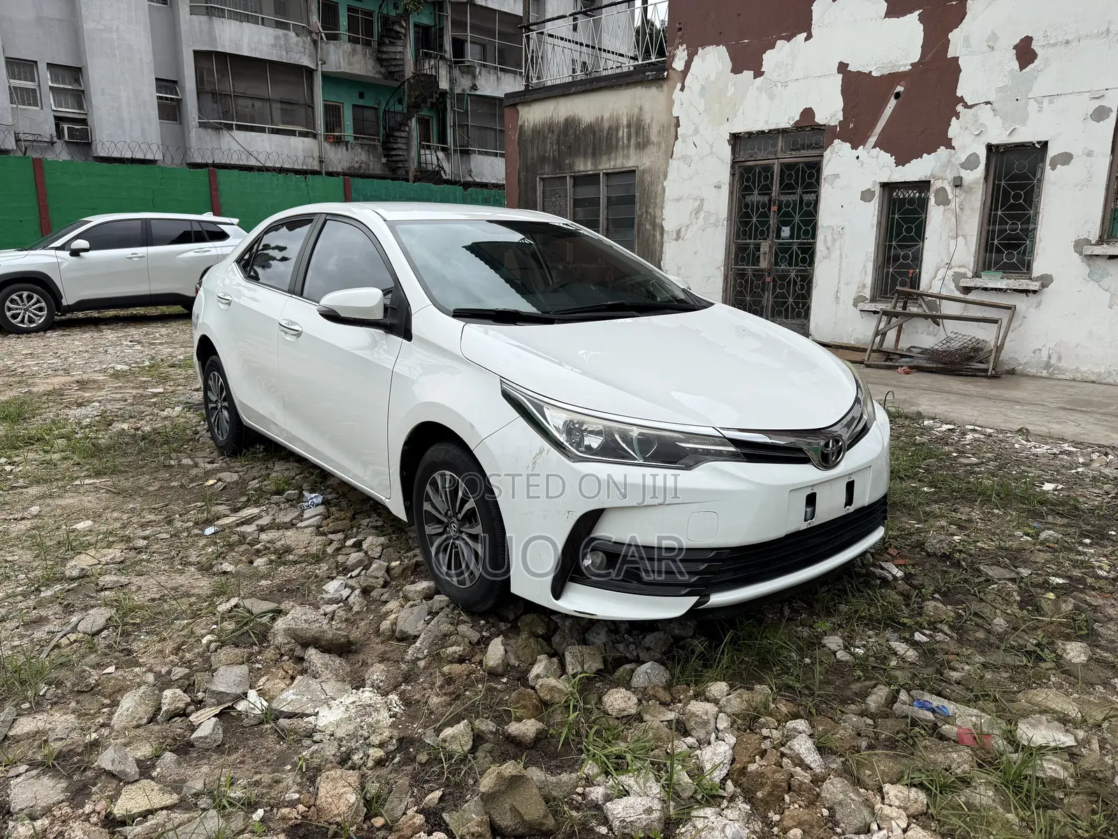 Toyota Corolla 2019 White