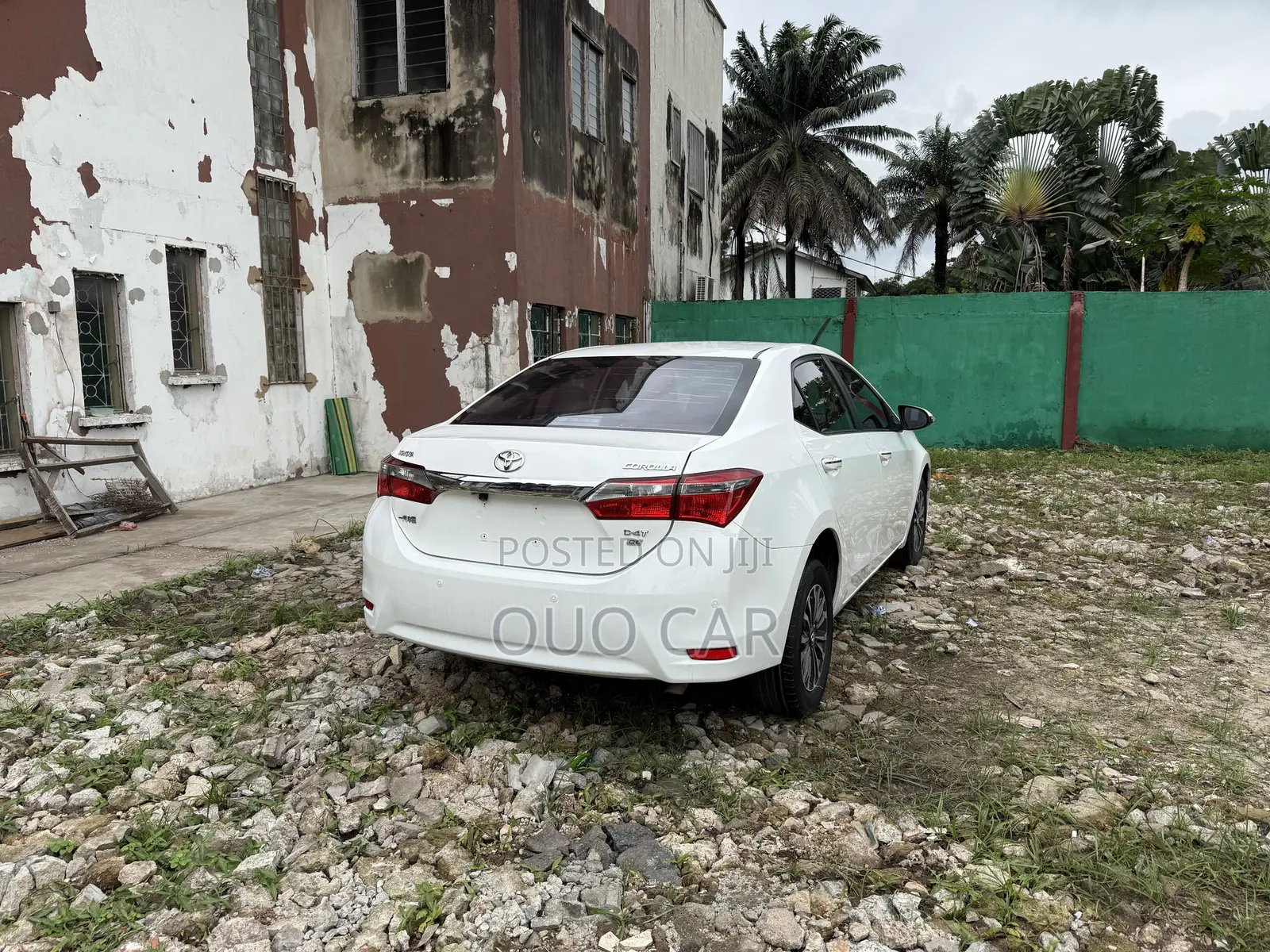 Toyota Corolla 2019 White
