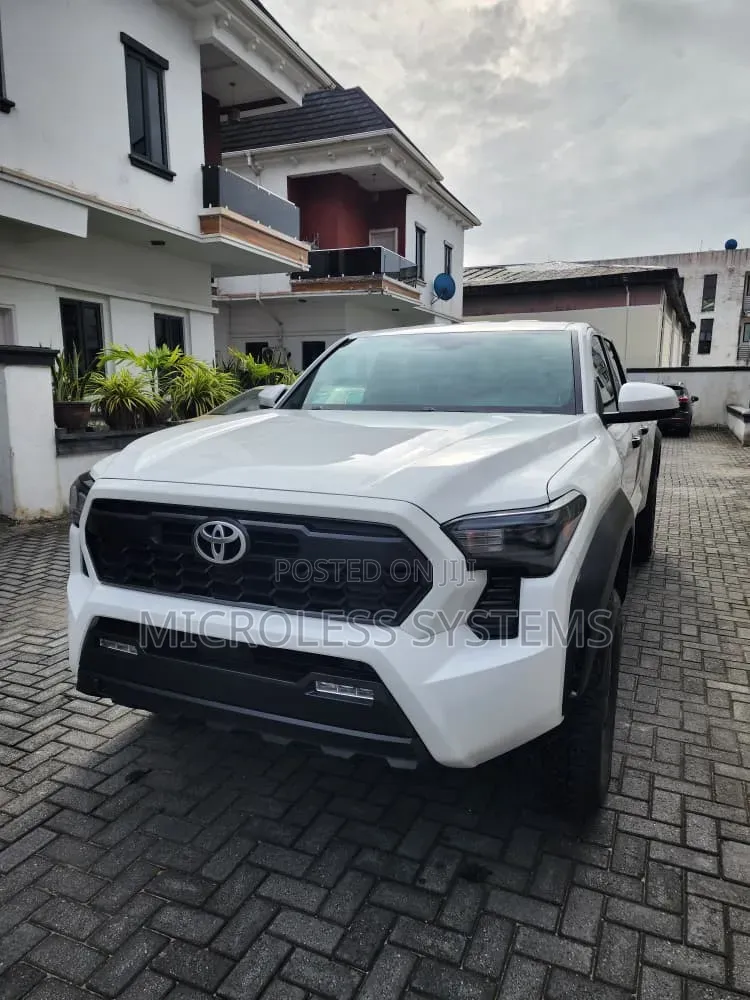 New Toyota Tacoma 2025 White