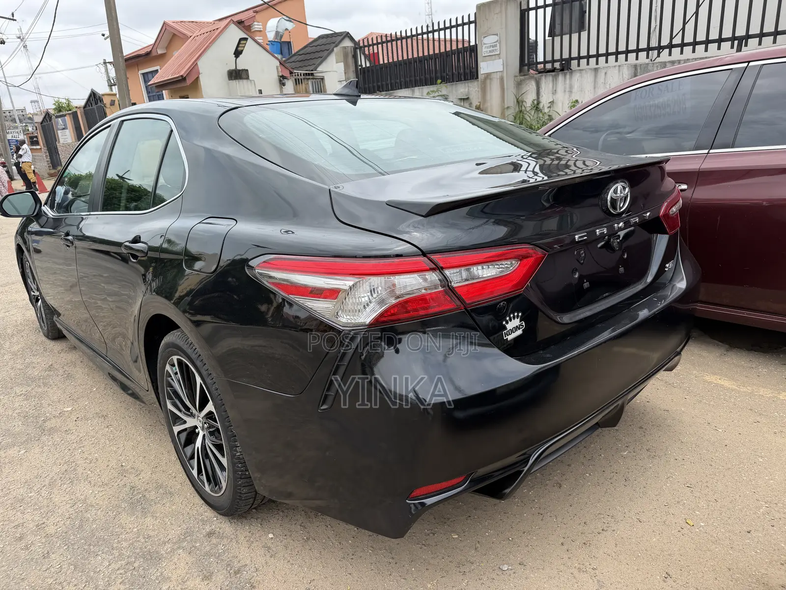 Toyota Camry SE (2.5L 4cyl 8A) 2019 Black