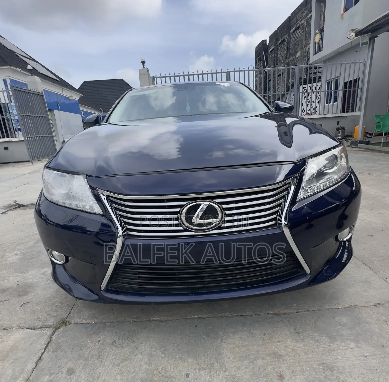 Lexus ES 350 FWD 2014 Blue