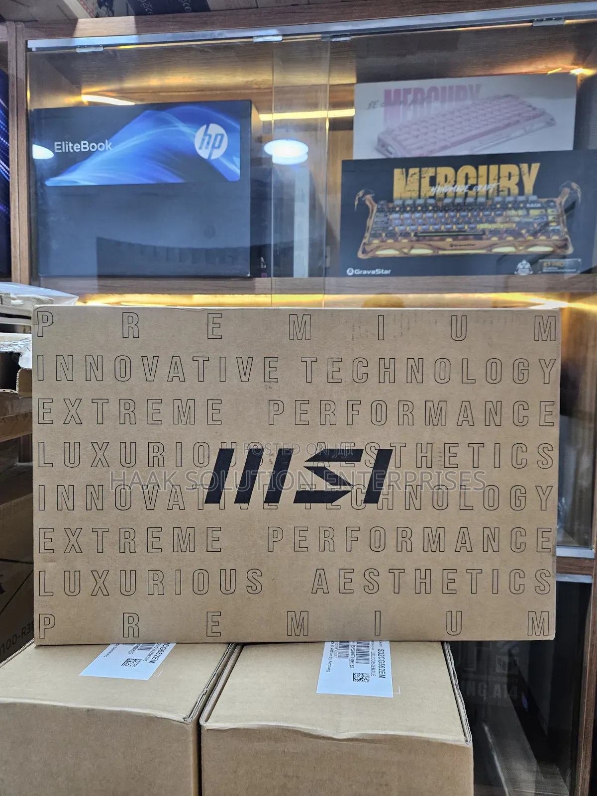 New Laptop MSI Katana 15 16GB Intel Core i7 SSD 1T