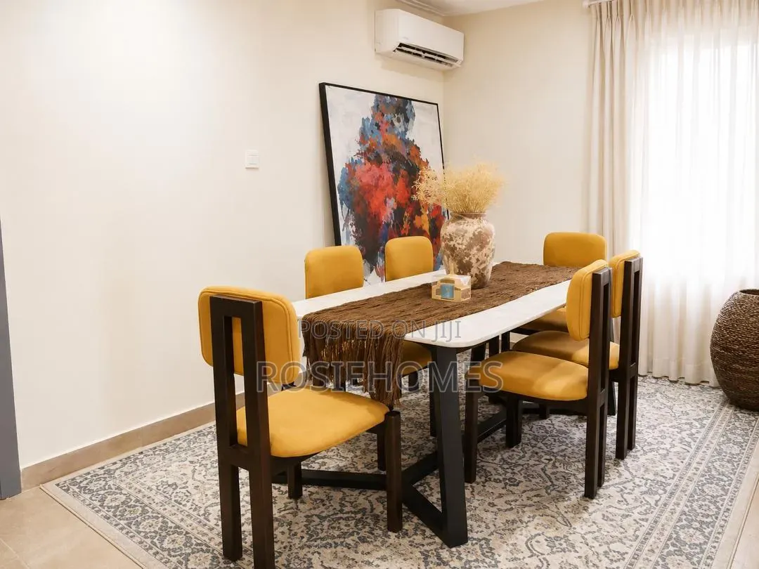 Furnished 4bdrm Duplex in Parkview for rent
