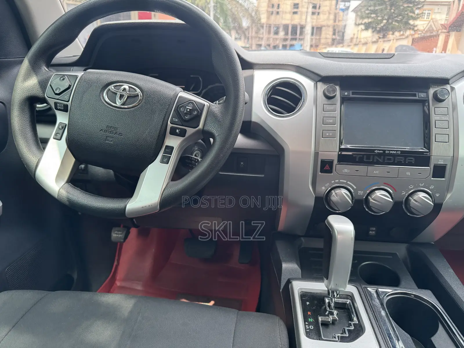 Toyota Tundra 2018 Orange