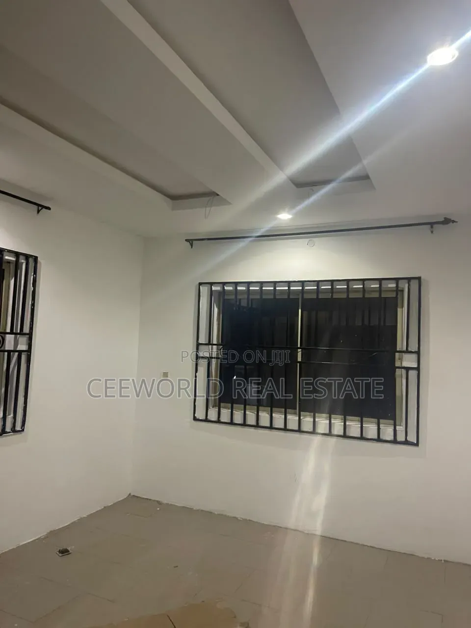 3bdrm Apartment in Isokan Estate Akobo for rent