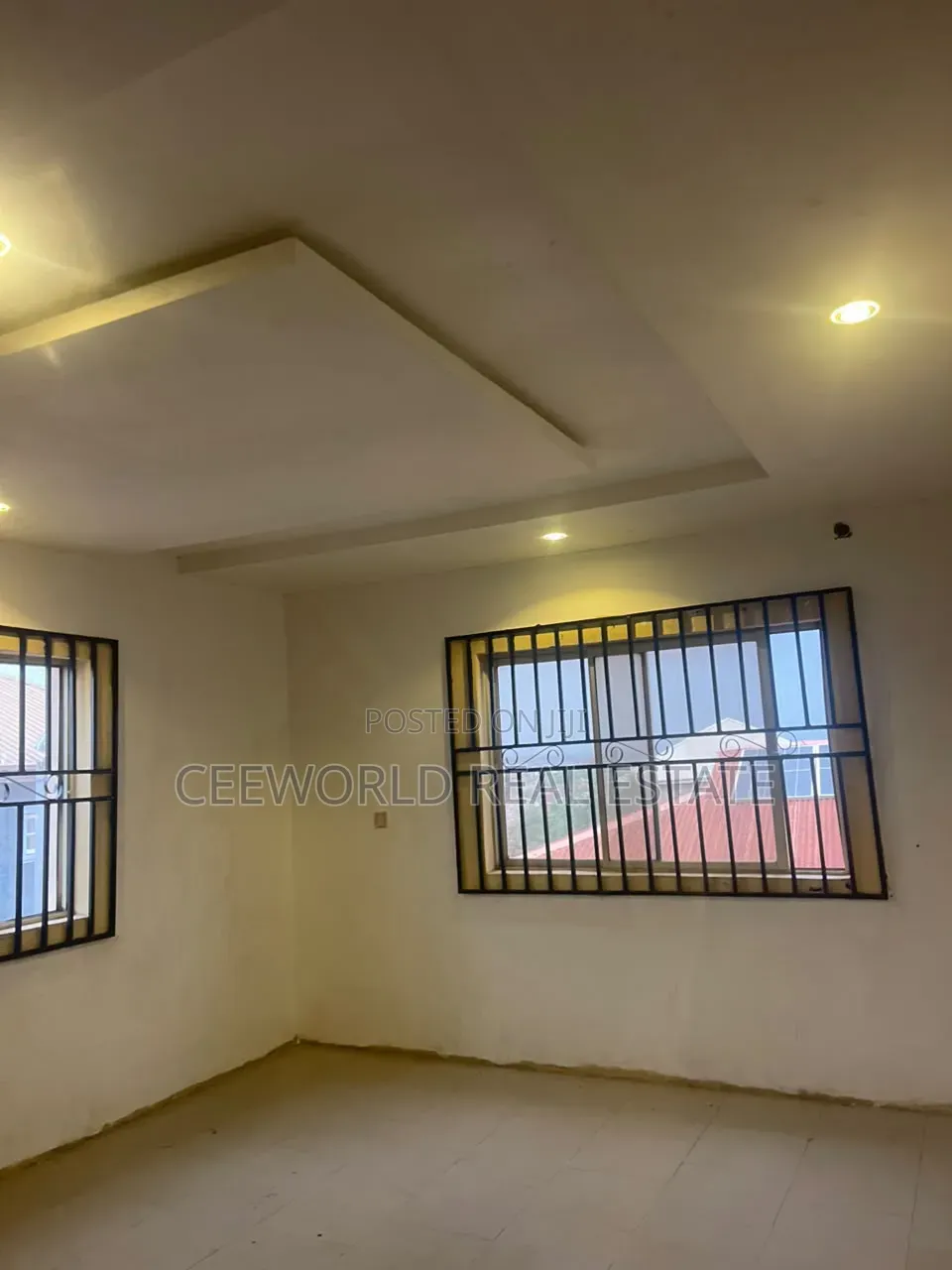 3bdrm Apartment in Isokan Estate Akobo for rent