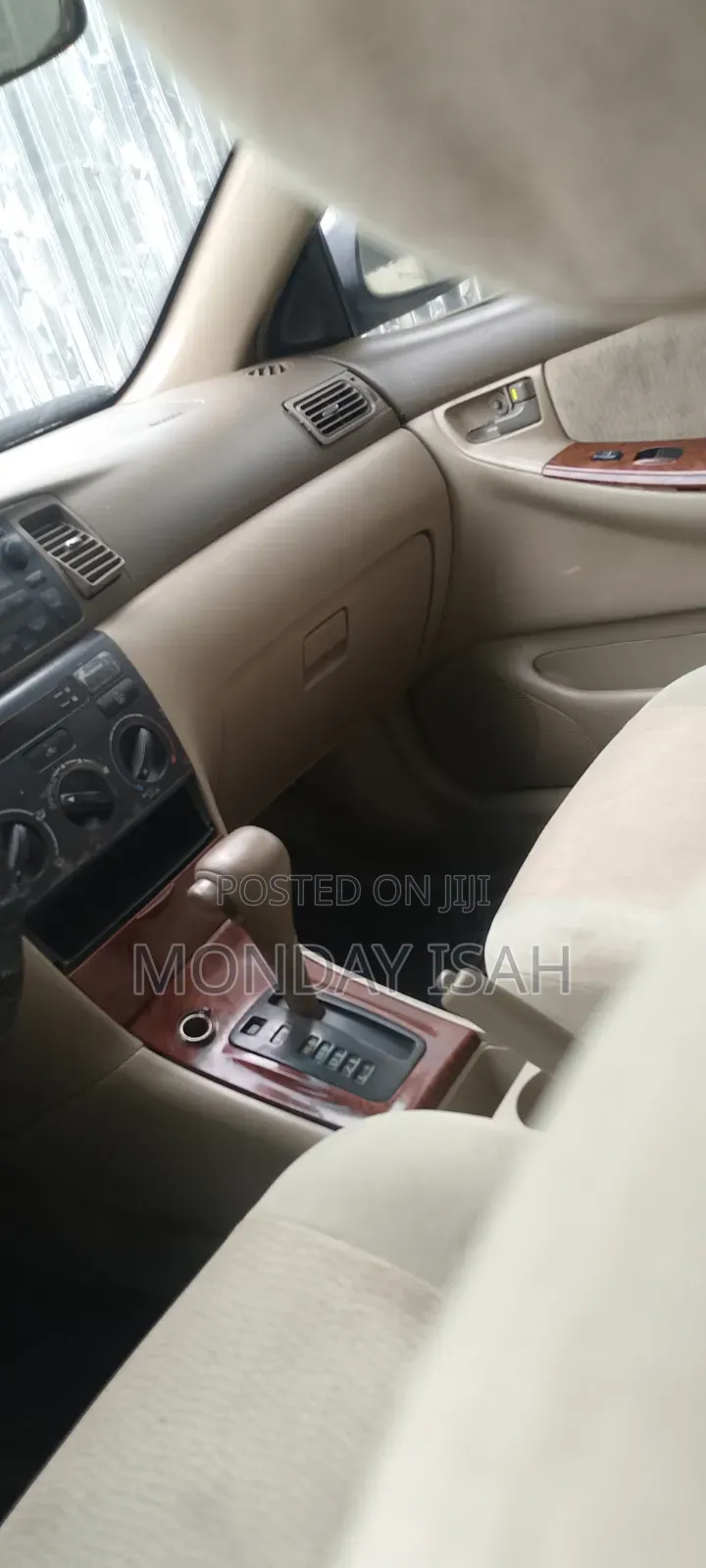 Toyota Corolla 2006 Gold