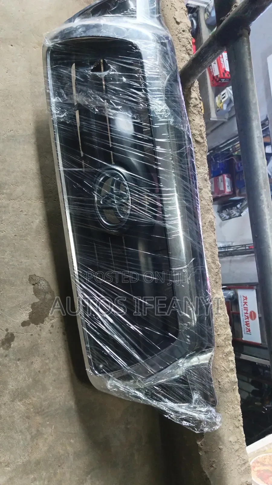 Front Grill for Toyota Hilux 2012 Still Available