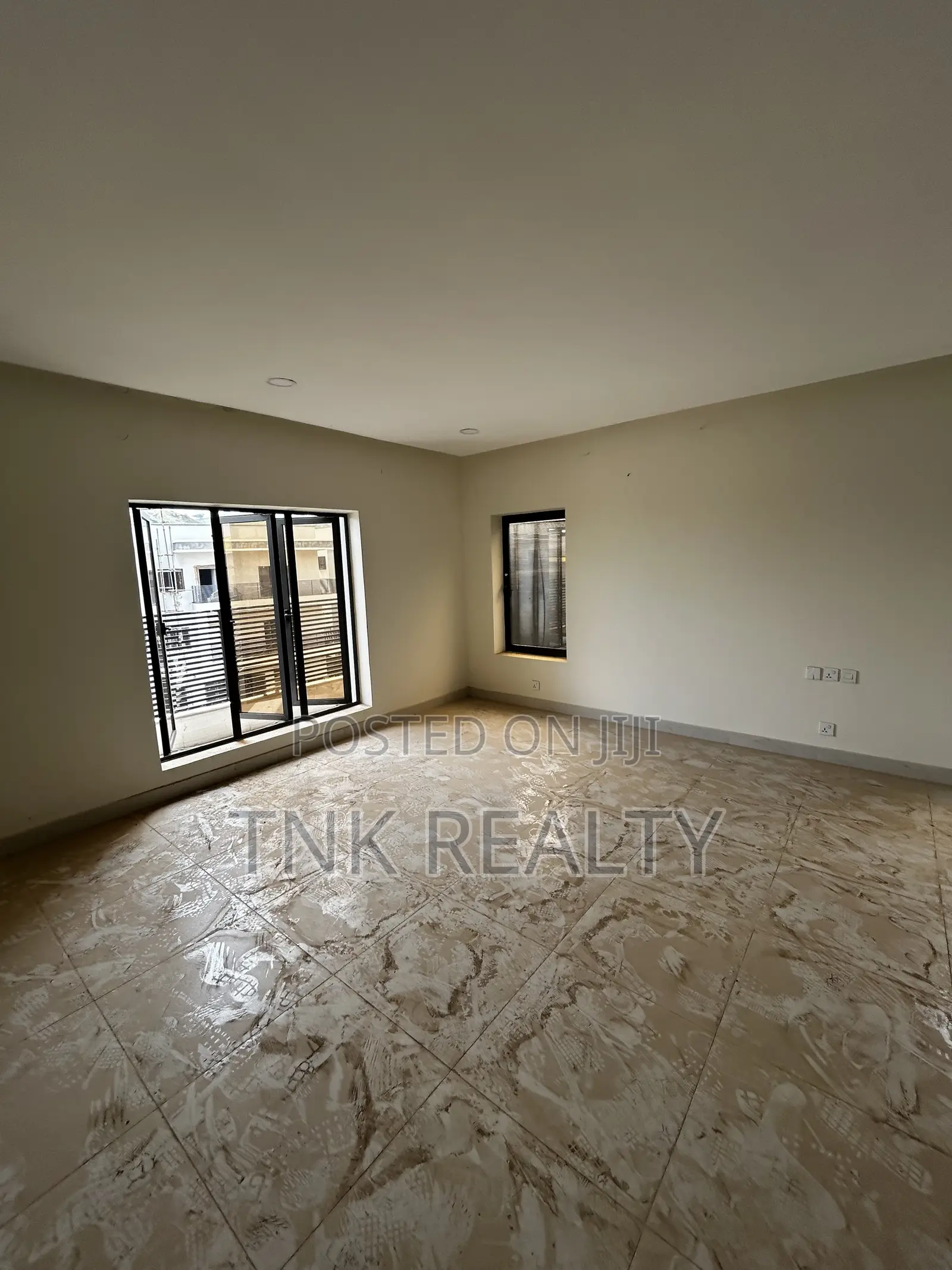 5bdrm Duplex in Cosgrove Estate, Katampe (Main) for sale