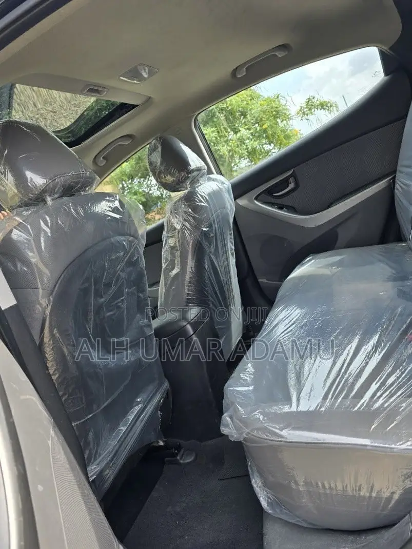 Hyundai Elantra 2013 Black