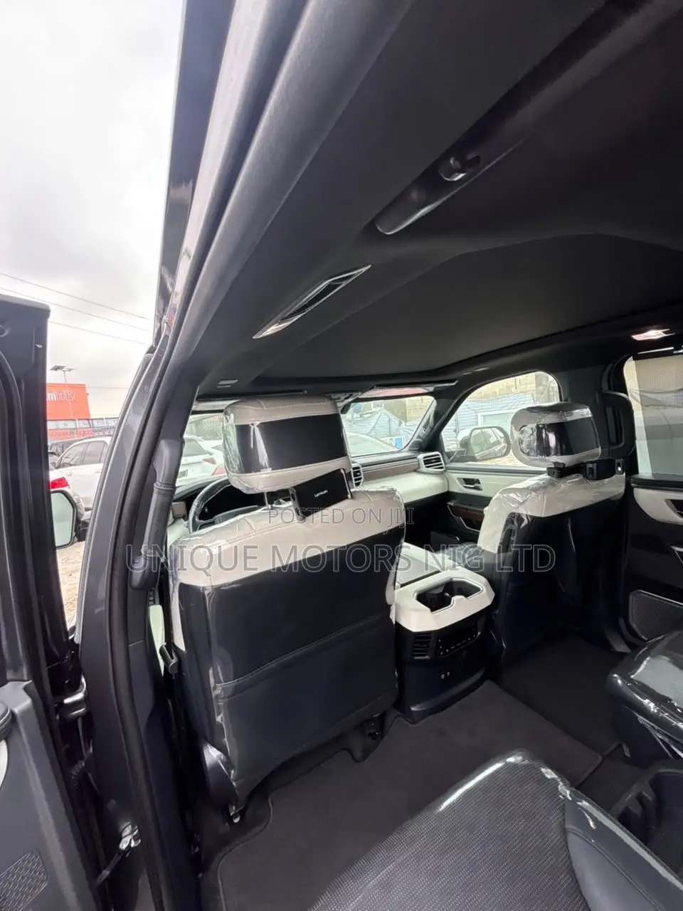 Toyota Sequoia 2024 Gray