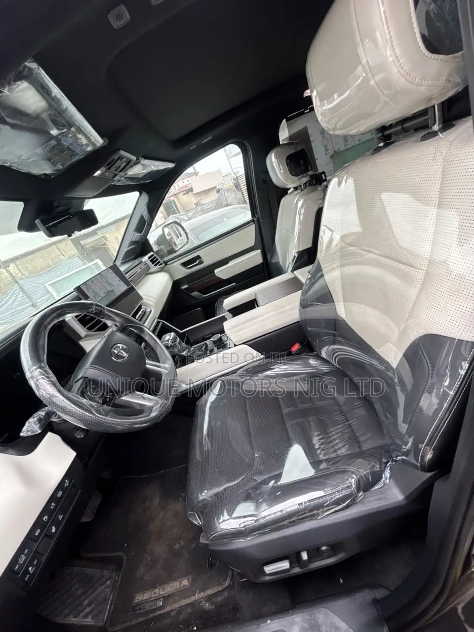 Toyota Sequoia 2024 Gray