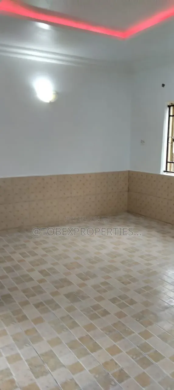 Furnished 1bdrm Apartment in Old Karu Site for rent
