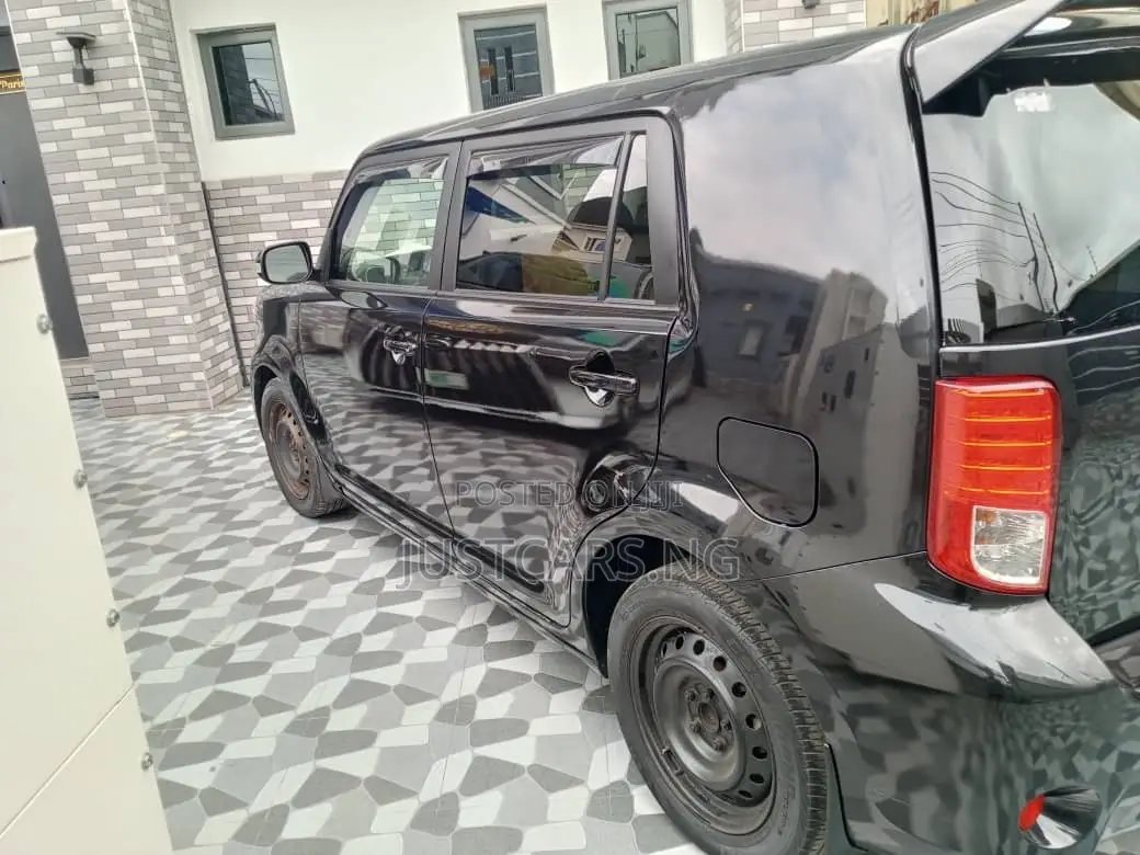 Scion xB 2012 Black