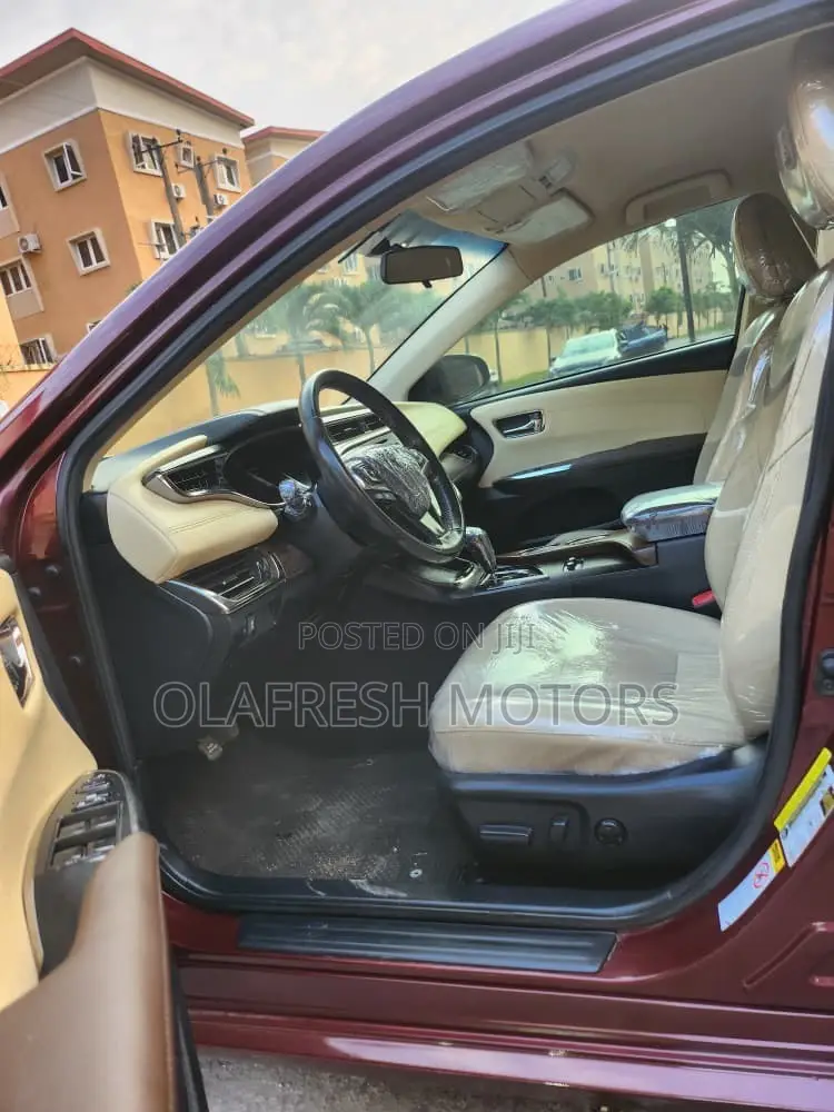 Toyota Avalon XLE 4dr Sedan (3.5L 6cyl 6A) 2014 Burgundy