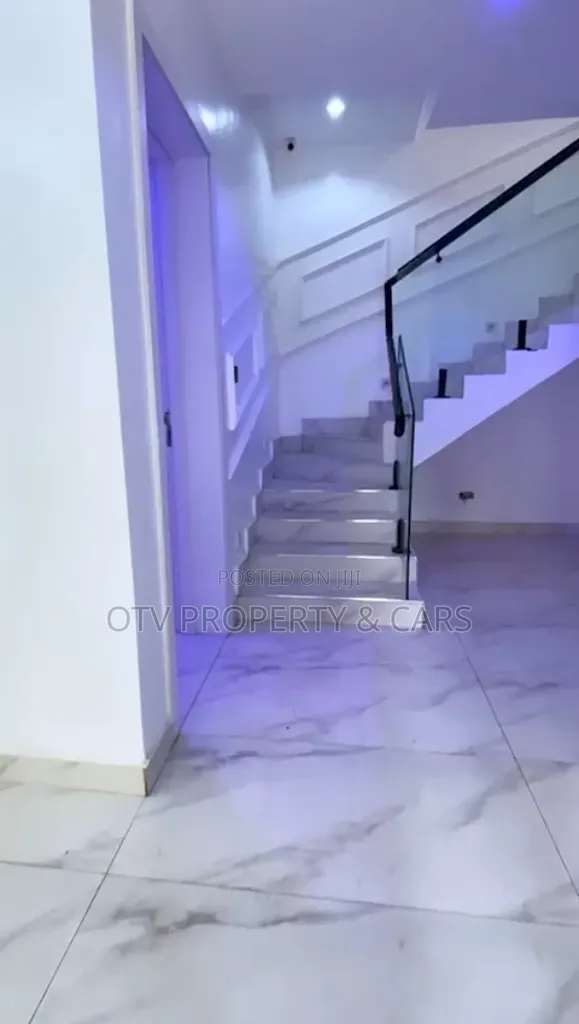 4bdrm Duplex in Omole Phase 1 for sale