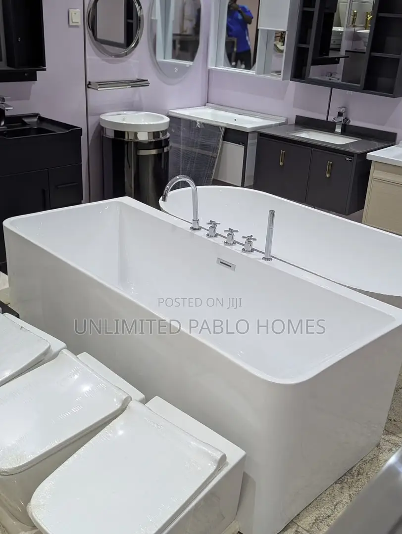Modern Bathroom Suite Bathtub Vanities and Toilet