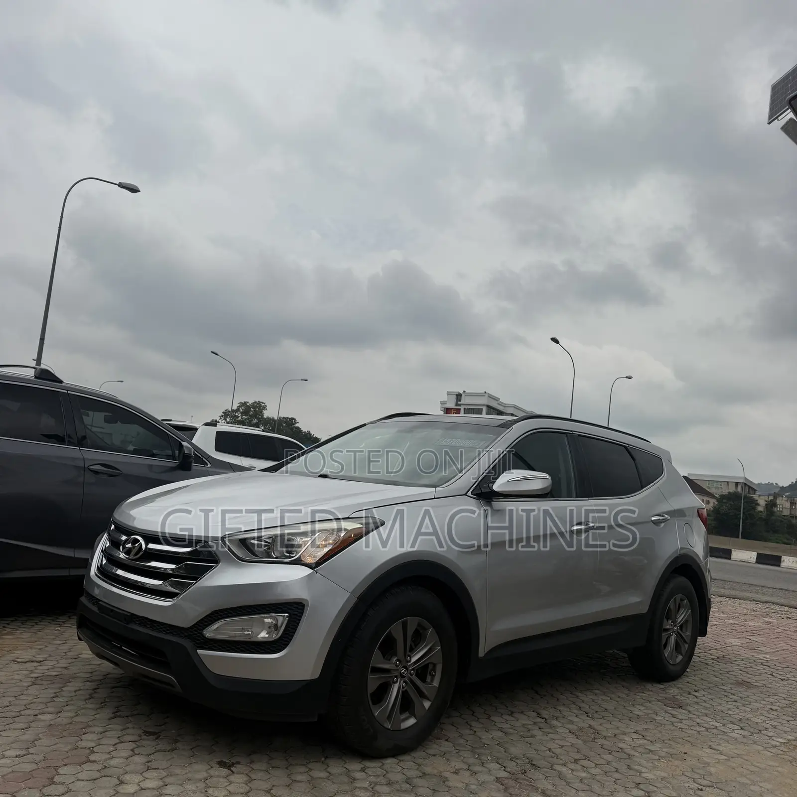 Hyundai Santa Fe 2013 Silver