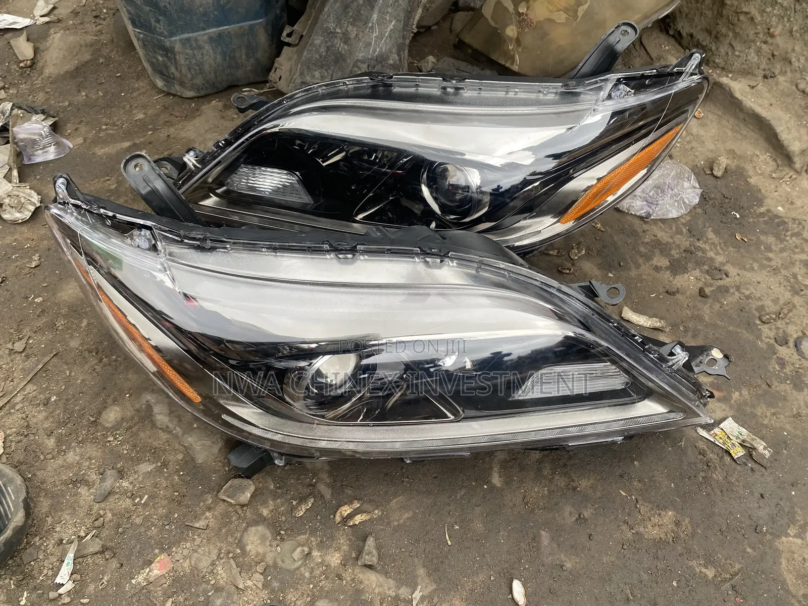 Headlight Toyota Sienna 2018 Model