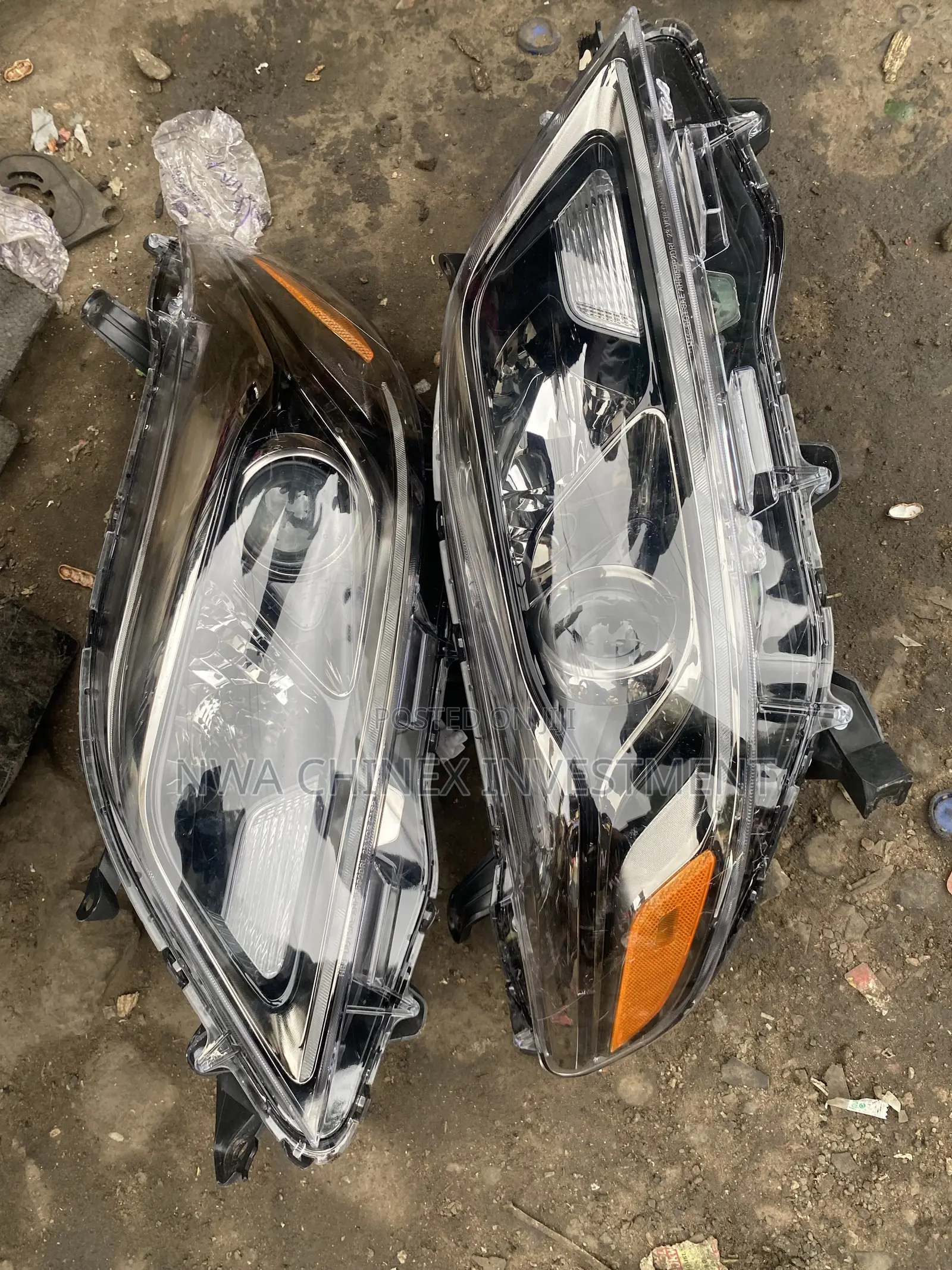 Headlight Toyota Sienna 2018 Model