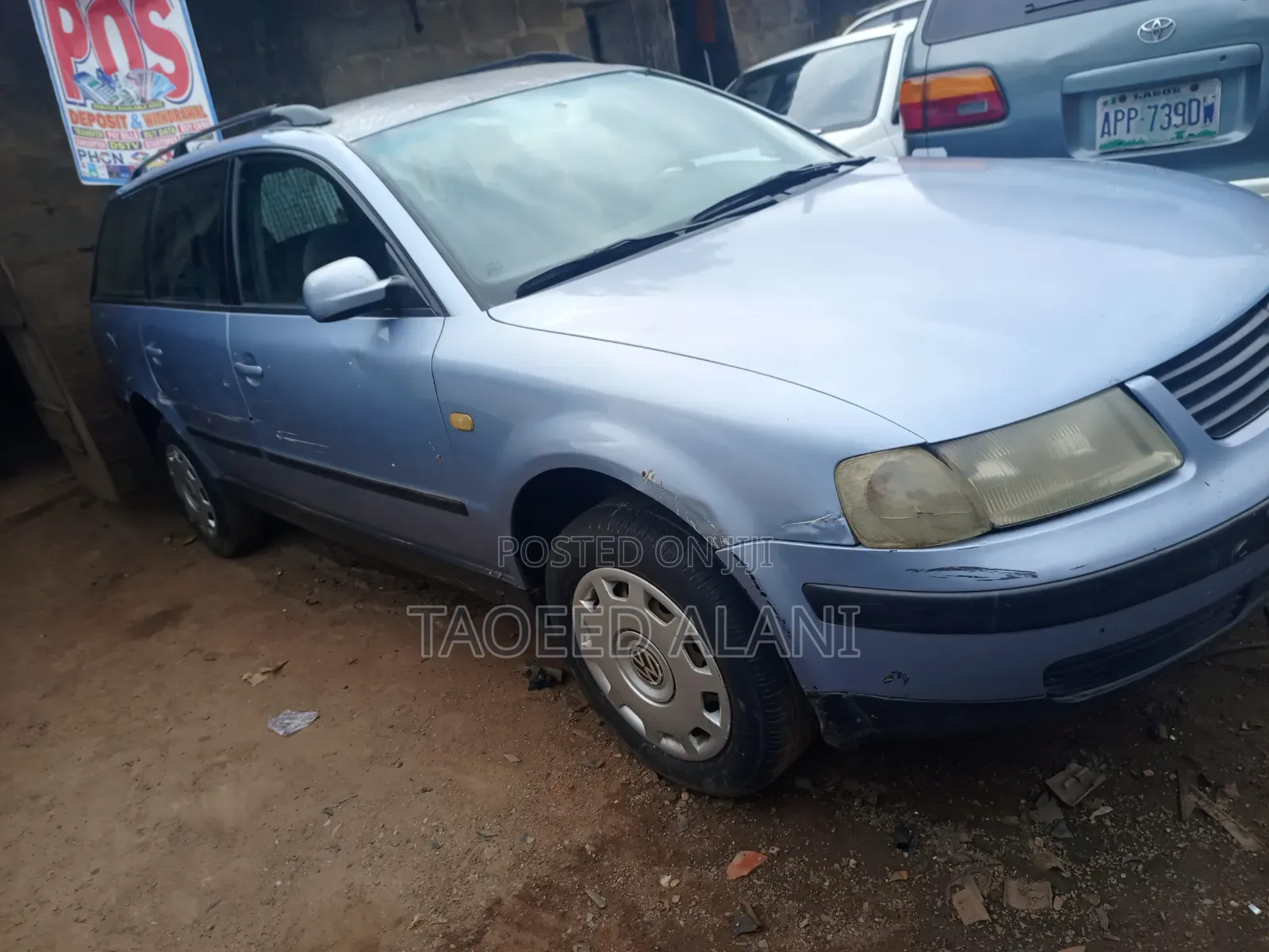 Volkswagen Passat 2002 Blue