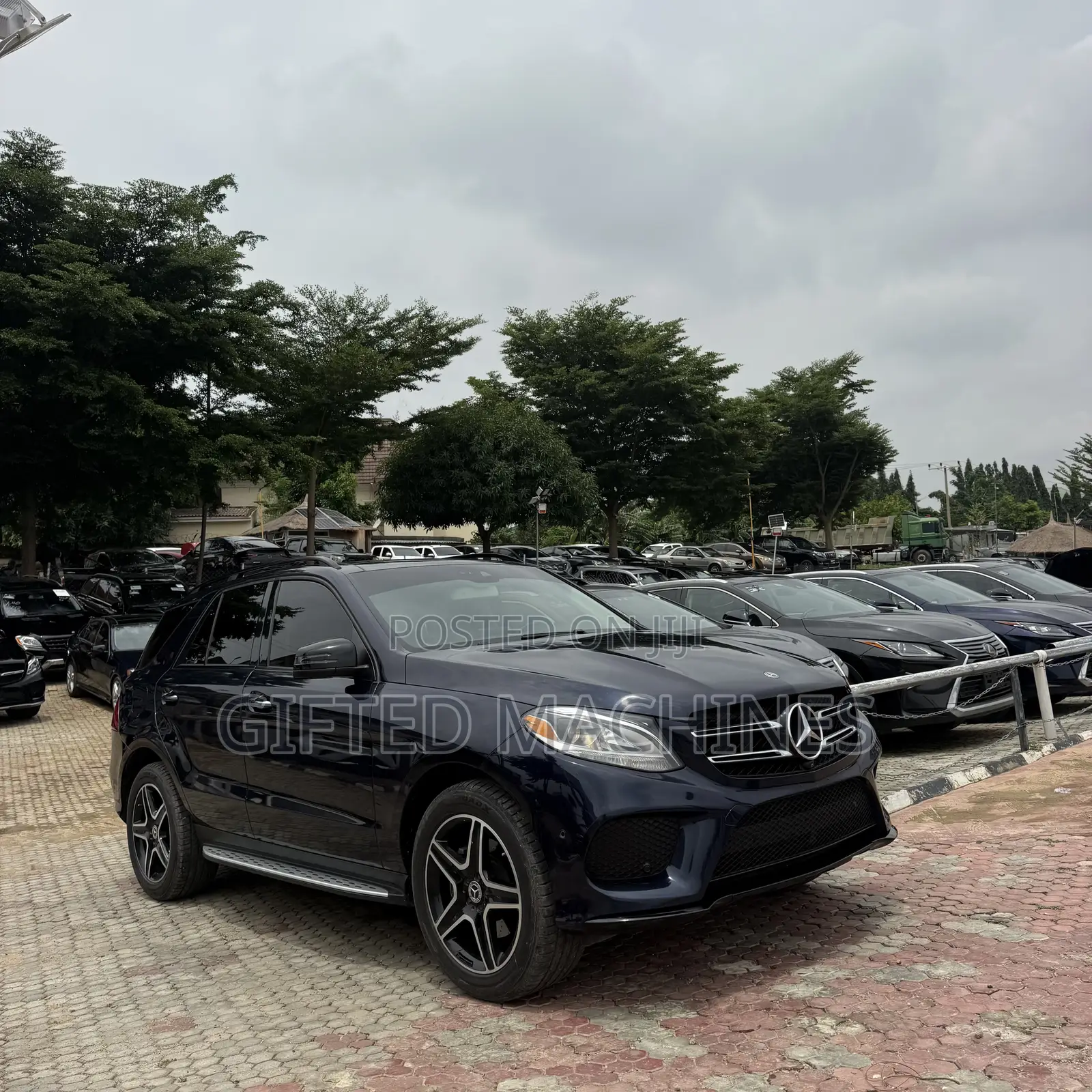 Mercedes-Benz GLE-Class 2018 Blue