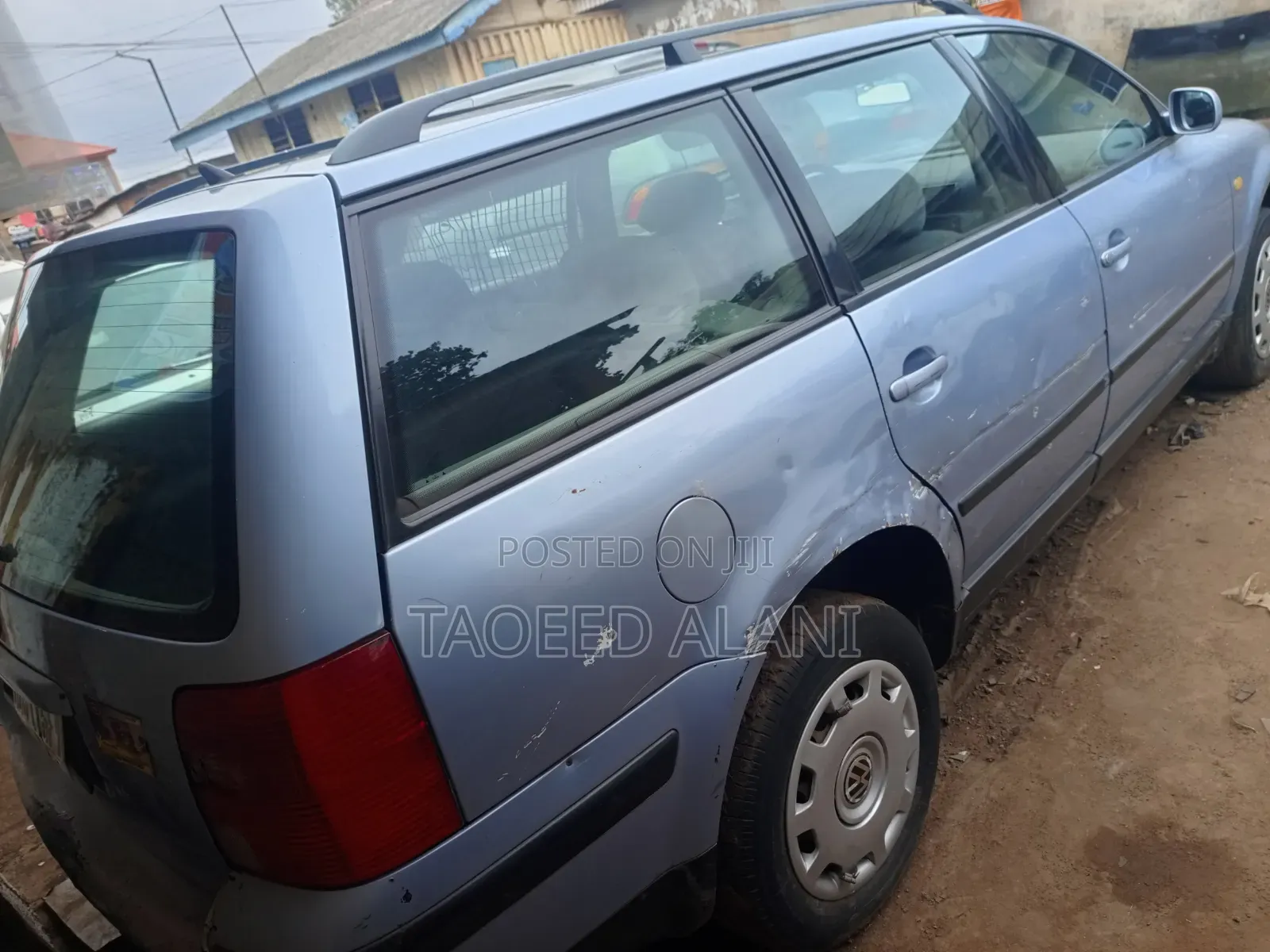 Volkswagen Passat 2002 Blue