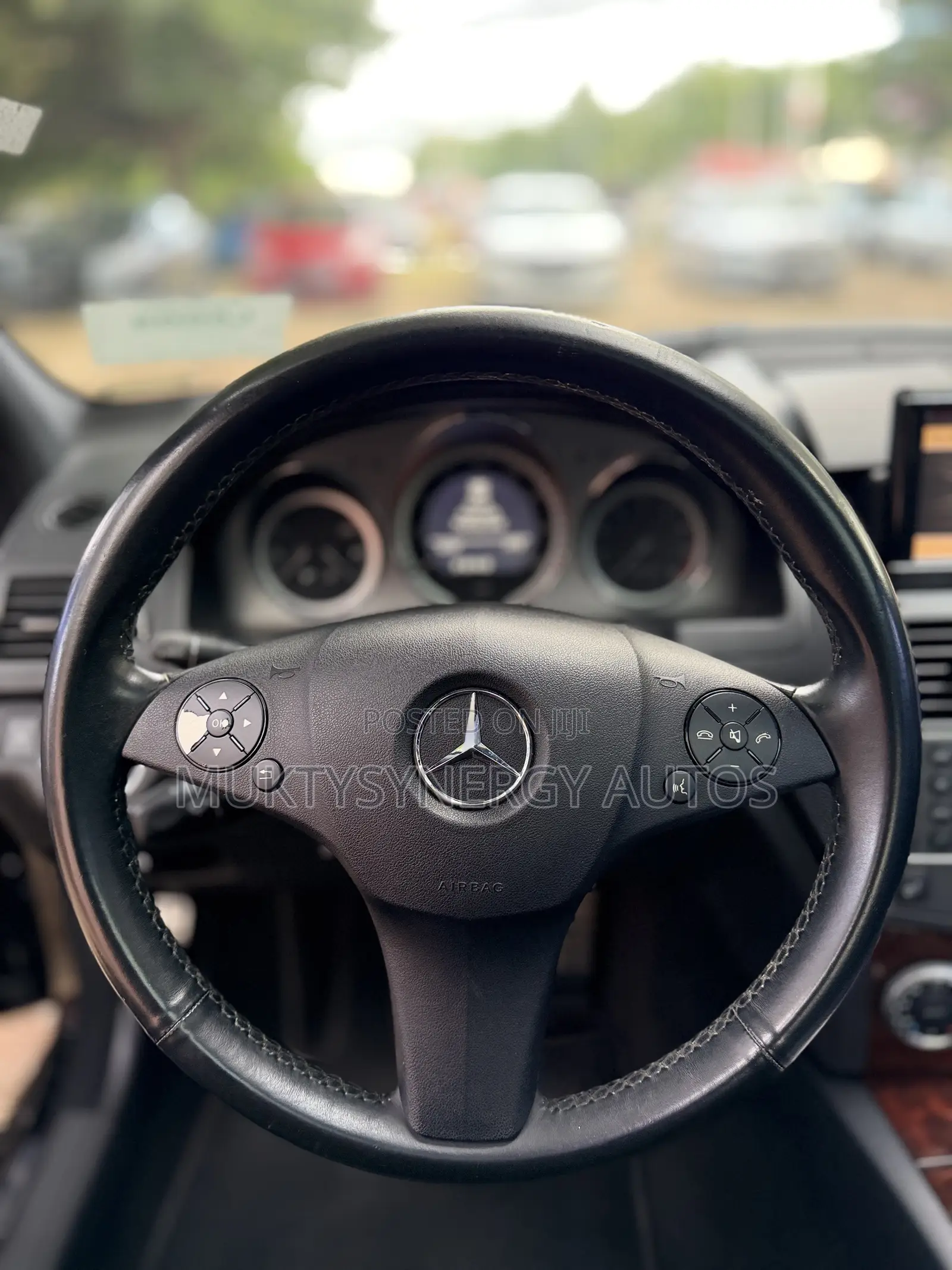 Mercedes-Benz C300 2011 Black