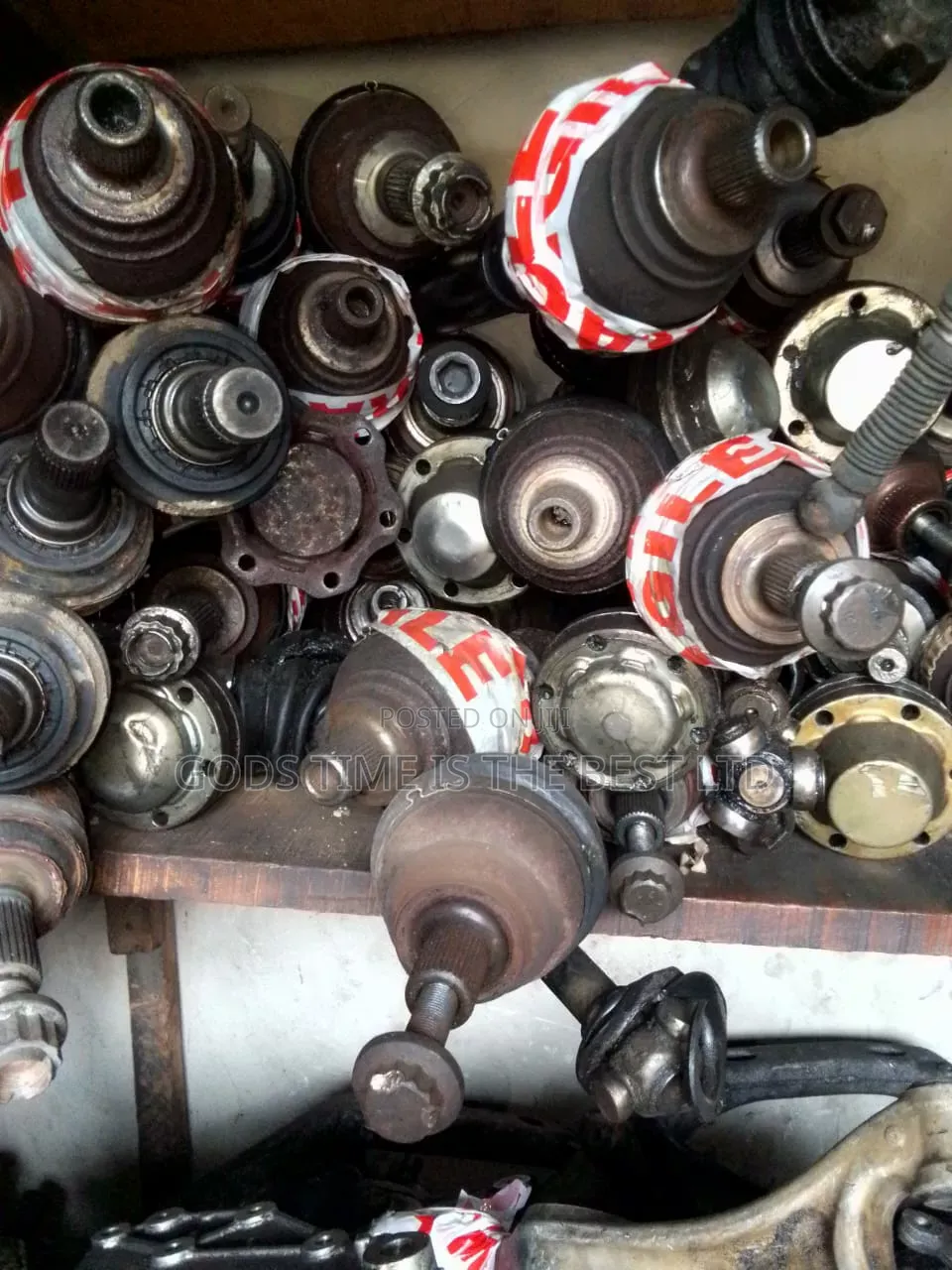 This Is Audi Q7 and Audi Q5 Shaft and Touareg Shaft