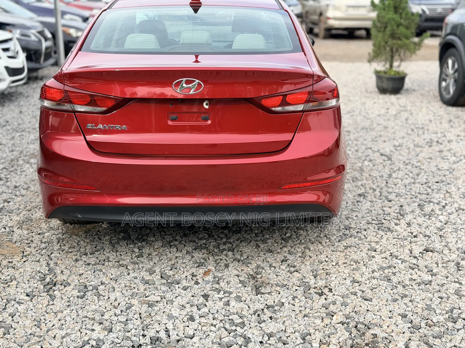 Hyundai Elantra ECO Sedan FWD (1.4L 4cyl 7A) 2017 Red
