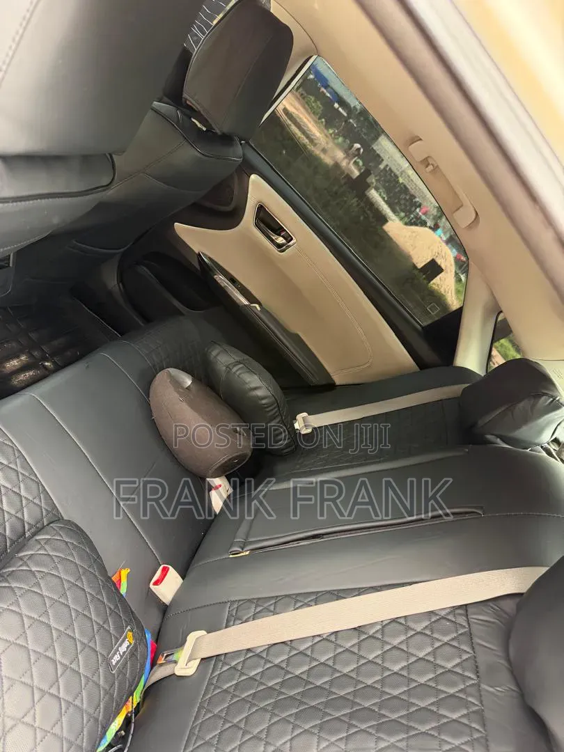 Toyota Avalon 2014 White