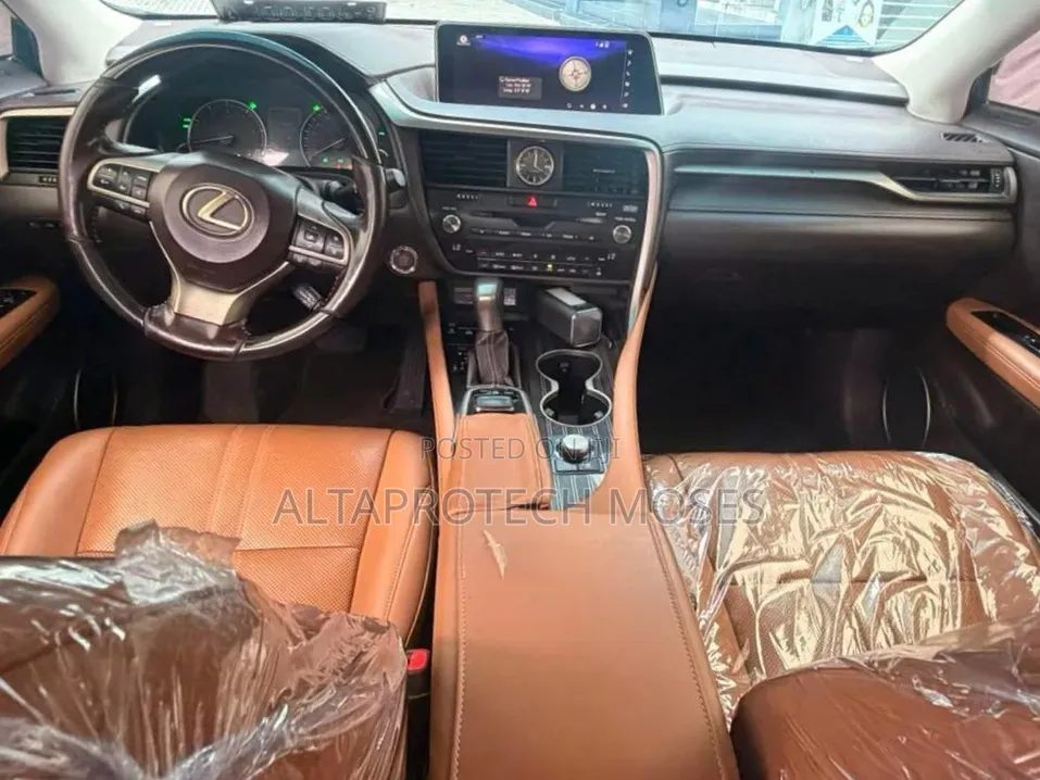 Lexus RX 350 FWD 2016 Gold
